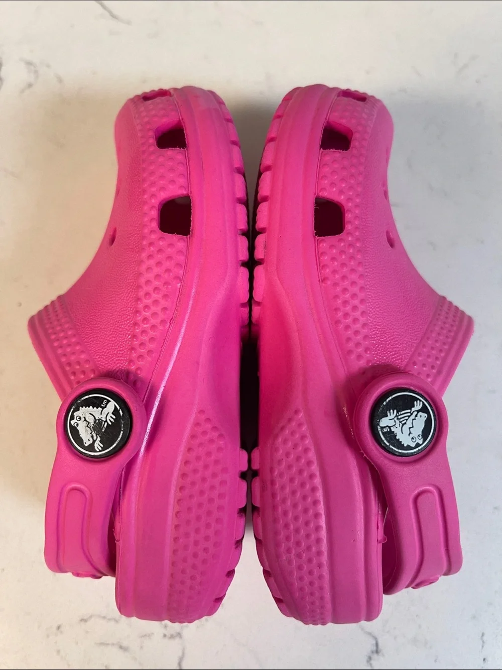 Crocs Classic Clogs Kids Size 7 Pink 206990 Barbie Pink